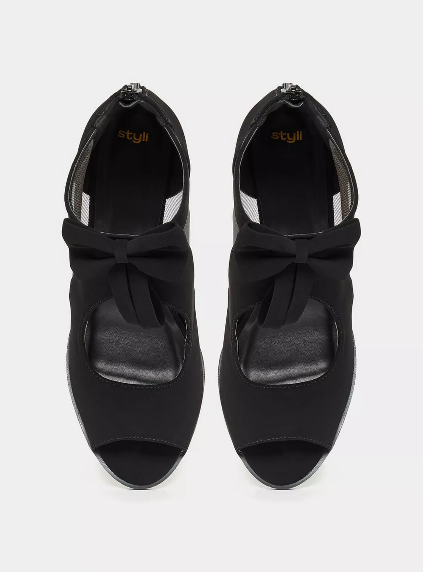 Lyra™ | Elegant Klack med Rosett-detalj