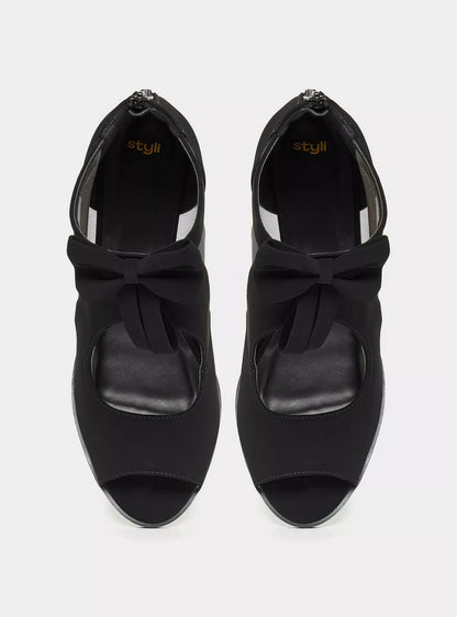 Lyra™ | Elegant Klack med Rosett-detalj